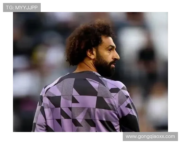 索博晒健身照 “挑衅” 萨拉赫：埃及法老，训练馆里找不到你！(2)